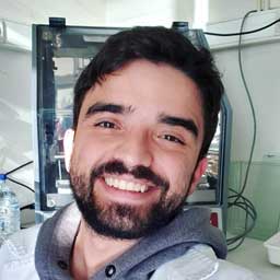 Adriano dos Santos Silva