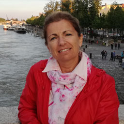 Clementina Maria Moreira dos Santos